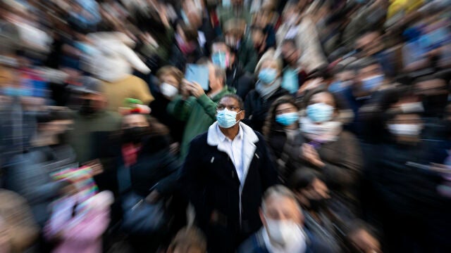 Las dosis de refuerzo sí procurarían “alta protección” frente a la hospitalización y la muerte, según la Universidad de Columbia