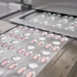 En la imagen, píldoras de Paxlovid fabricadas por Pfizer en Acoli, Italia