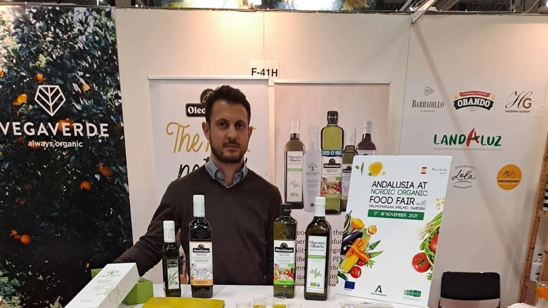 La firma sevillana Oleoestepa, en su stand de la feria sueca 'Nordic Organic Food'