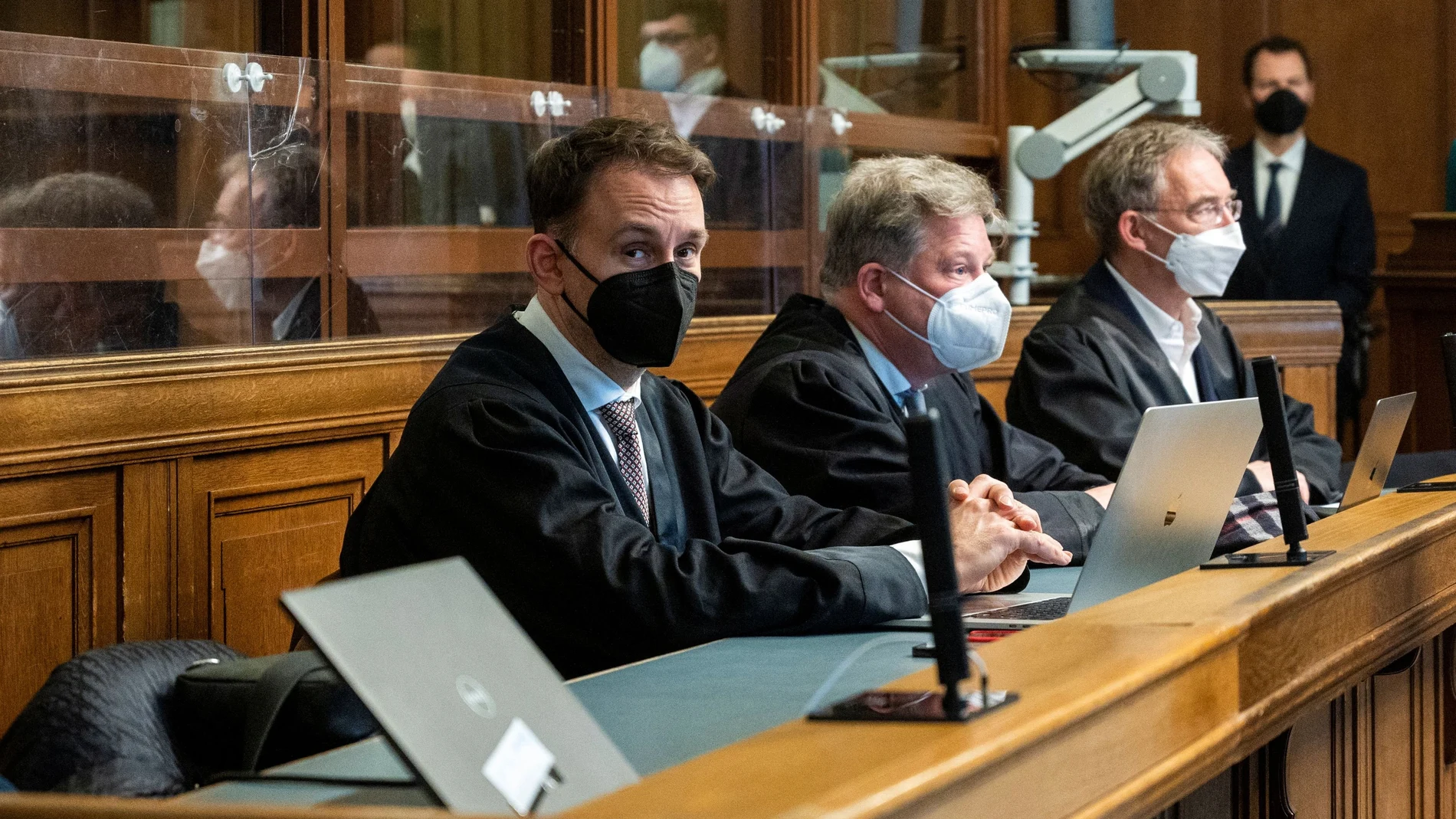 Los abogados defensores aguardaban este miércoles el veredicto, en el Tribunal Superior de Berlín.