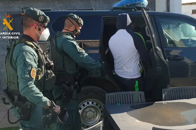 Detenidas ocho personas por ocultar 720 kilos de cocaína en un contenedor de chatarra