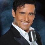 Carlos Marín, miembro del cuarteto lírico Il Divo, está hospitalizado