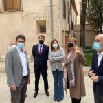 El presidente del PPCV, Carlos Mazón, y la secretaria general, María José Catalá, hoy durante su encuentro con las bandas de música de la Comunidad Valenciana