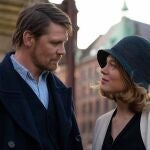Léa Seydoux y Gijs Naberen en "La historia de mi mujer"
