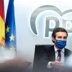 El presidente del Partido Popular, Pablo Casado (d), preside la reunión del Comité de dirección del PP celebrada este lunes en Madrid. EFE/ Partido Popular/David Mudarra SOLO USO EDITORIAL/SOLO DISPONIBLE PARA ILUSTRAR LA NOTICIA QUE ACOMPAÑA (CRÉDITO OBLIGATORIO)