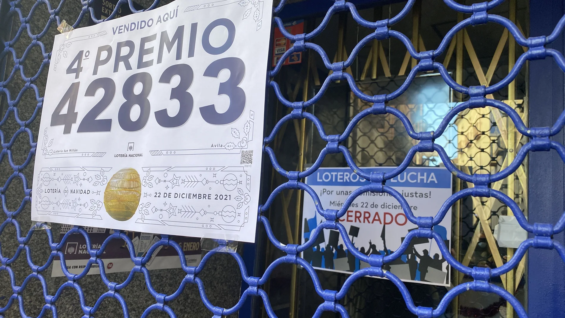 La administración nº3 de Ávila reparte parte del número 42833, agraciado con del 4º premio en la lotería de Navidad 2021