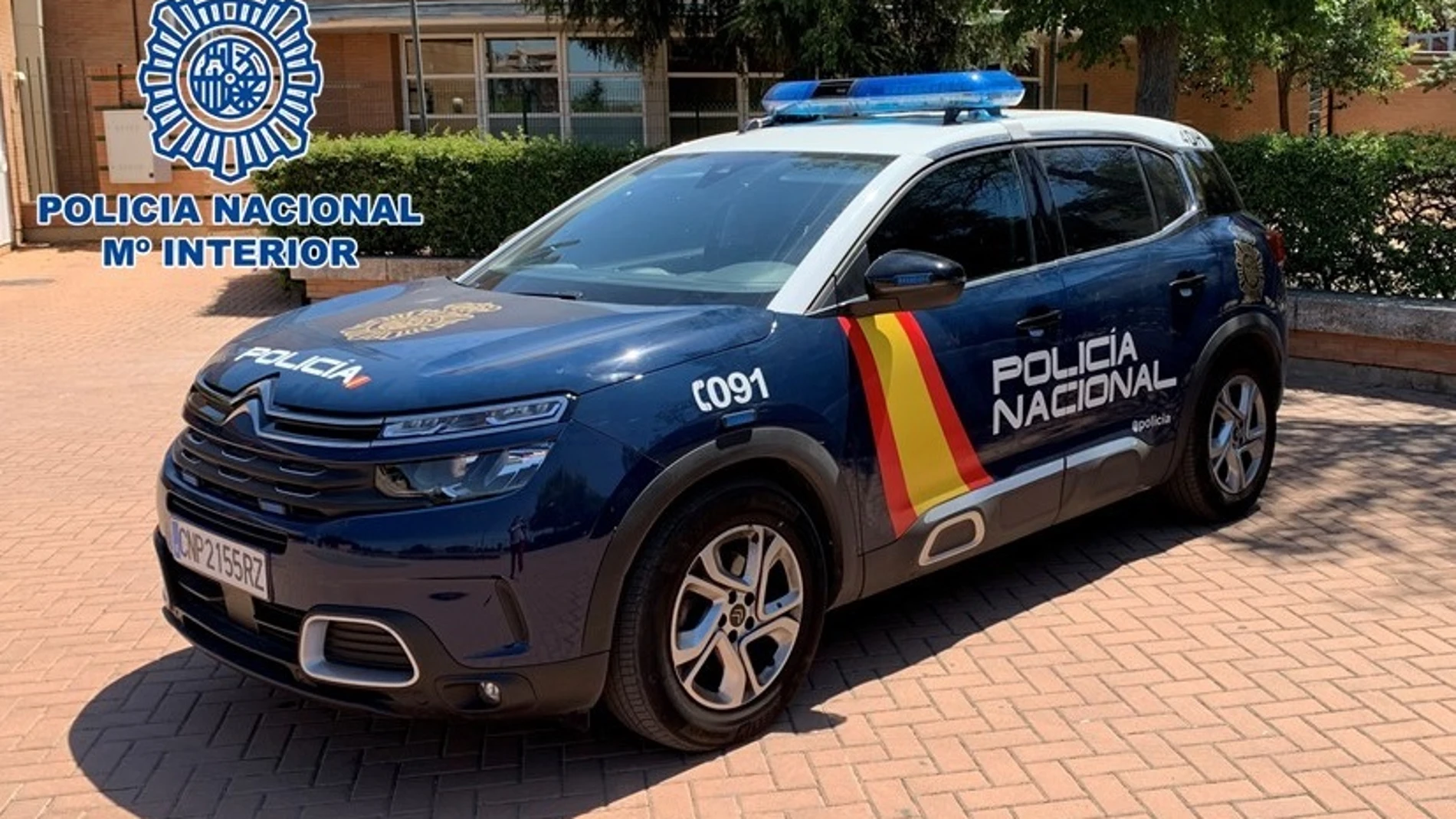 Vehículo de la Policía Nacional. POLICÍA NACIONAL