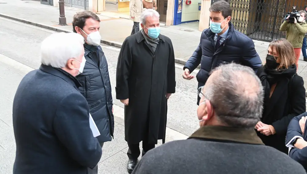 El presidente Fernández Mañueco participa en la reunión del Patronato de la Fundación VIII Centenario de la Catedral de Burgos