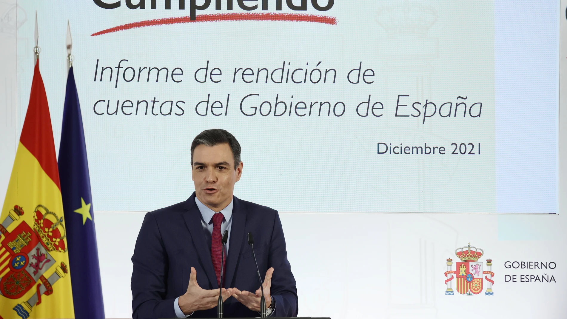 El presidente del Gobierno, Pedro Sánchez, en la presentación del informe de rendición de cuentas del Gobierno de España correspondiente a 2021, ‘Cumpliendo’, en La Moncloa