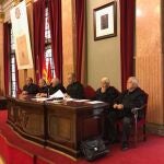 El Consejo de Hombres Buenos es un tribunal consuetudinario que regula conflictos hídricos y de la huerta murciana