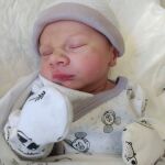 Hugo es el primer bebé nacido en la Comunitat en 2022