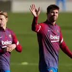  “Hazme un bizum, Piqué”, las mejores reacciones a la nómina del fútbolista del Barcelona