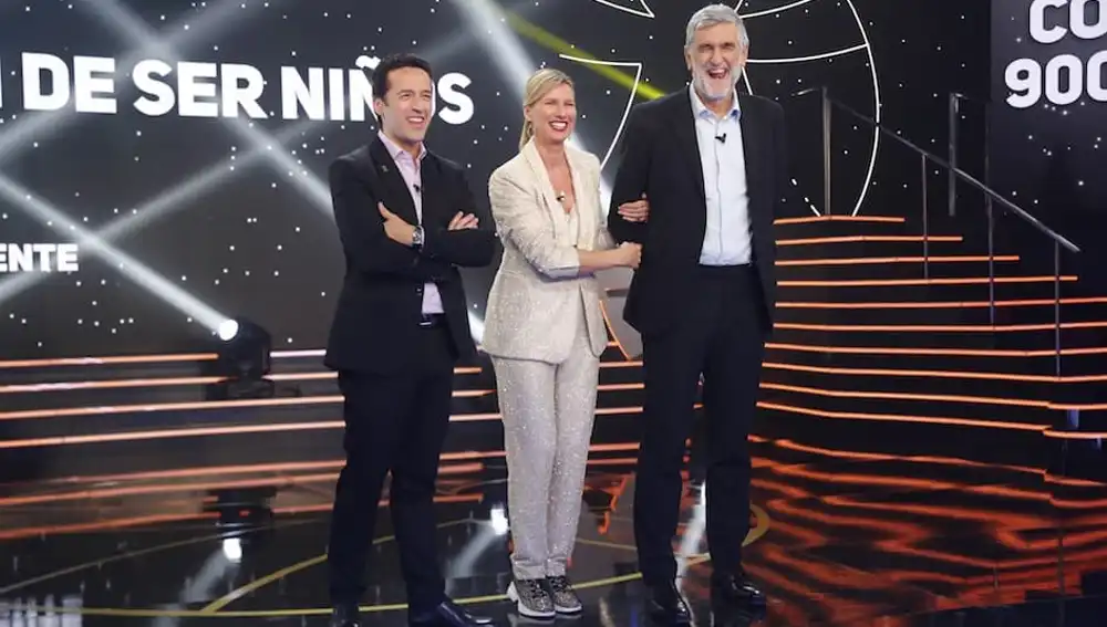 Los presentadores de la Gala Inocente.