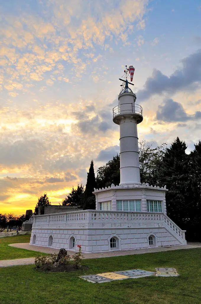 Imagen actual de la Torre de Cuatro Vientos