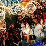 Sus majestades los Reyes Magos de Oriente recorren las calles de Barcelona