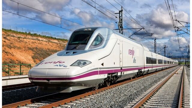 Tren AVE en imagen de archivo RENFE 05/01/2022