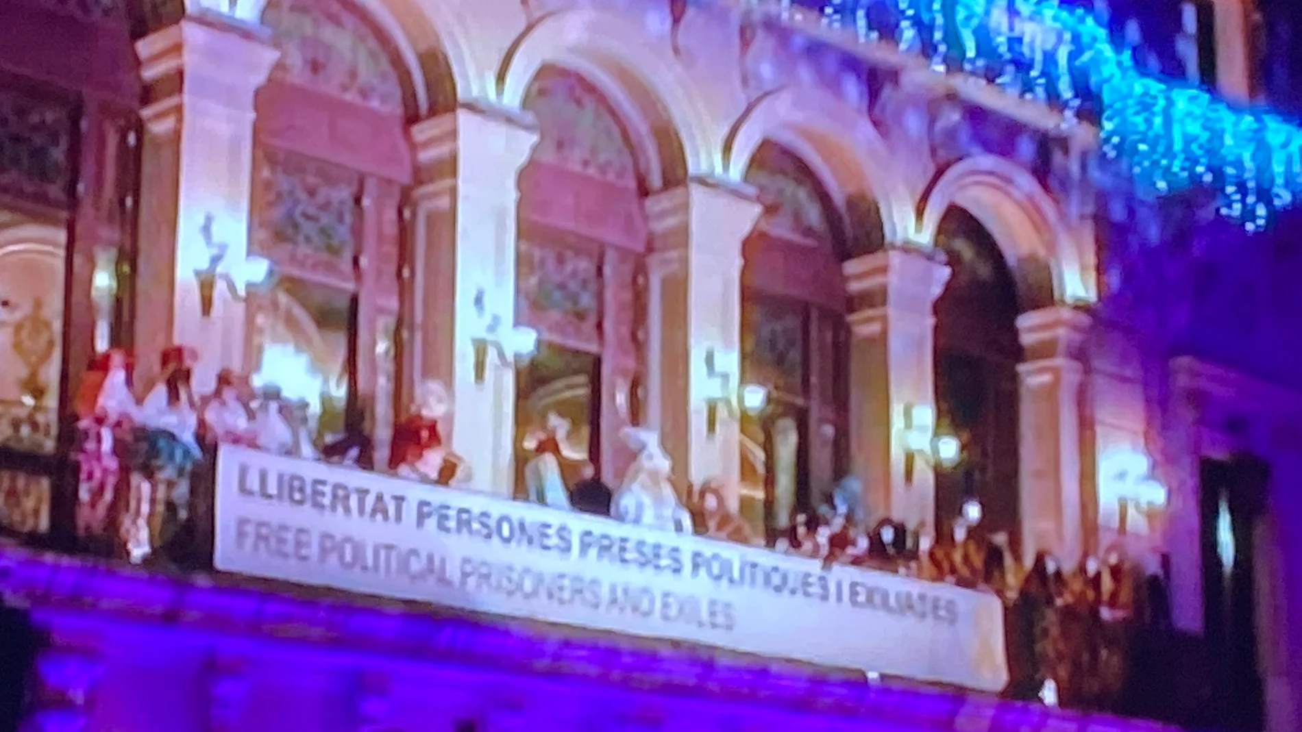 Imagen del balcón del Ayuntamiento de Lleida