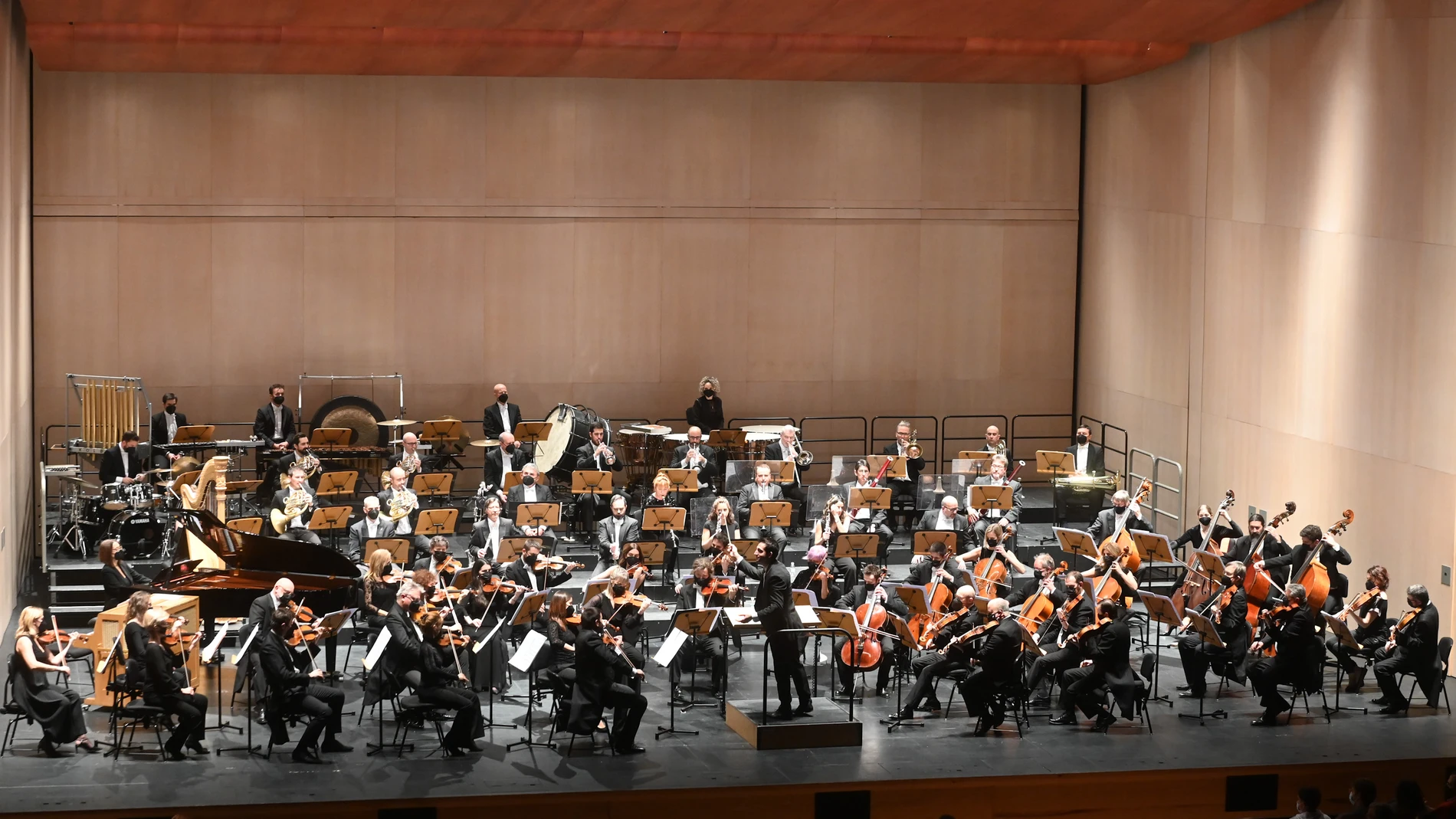 La Orquesta Sinfónica de Castilla y León (OSCyL) ofrece un Concierto de Reyes dentro de los actos de conmemoración del VIII Centenario de la Catedral. Burgos 2021