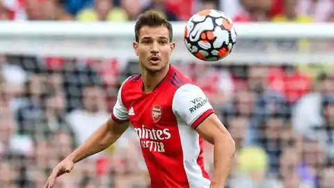 Cédric Soares con el Arsenal.