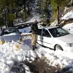  Una fuerte nevada en una estación de montaña en Pakistán deja 21 muertos