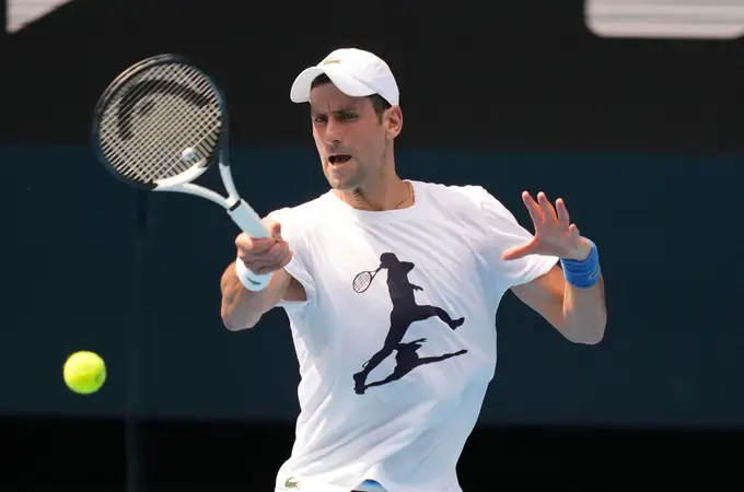 Australia investiga si Djokovic mintió para poder entrar en el país