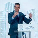 El presidente del Gobierno, Pedro Sánchez, clausura la XII edición del Spain Investors Day (SID), en el Hotel Ritz, a 13 de enero de 2022, en Madrid (España)