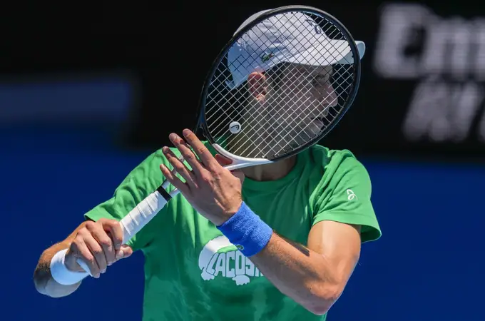 Australia acorrala a Djokovic: lo único que puede evitar su deportación