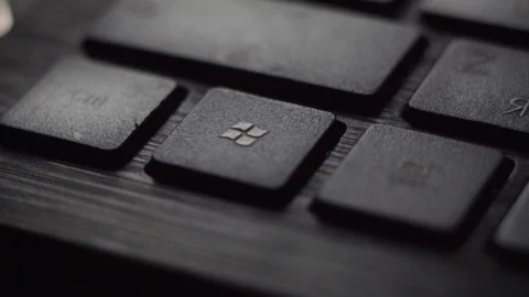 La lista de exclusiones de Microsoft Defender indica las ubicaciones del equipo fuera de la protección del antivirus.