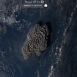 Imagen del satélite meteorológico japonés Himawari-8 mostrando la erupción del volcán de Hunga Tonga-Hunga Ha’apai
