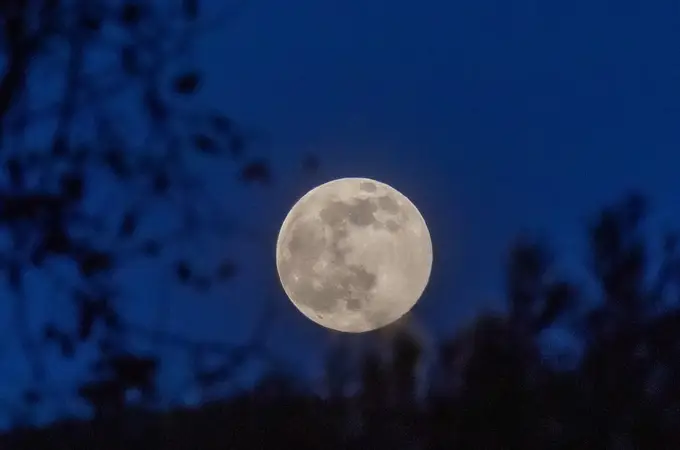 Esta noche es la luna de lobo 2022: este es su significado y la mejor hora para observarla