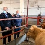 El candidato a la Presidencia de la Junta de Castilla y León, Francisco Igea,, junto al cabeza de lista de Salamanca, Luis Fuentes