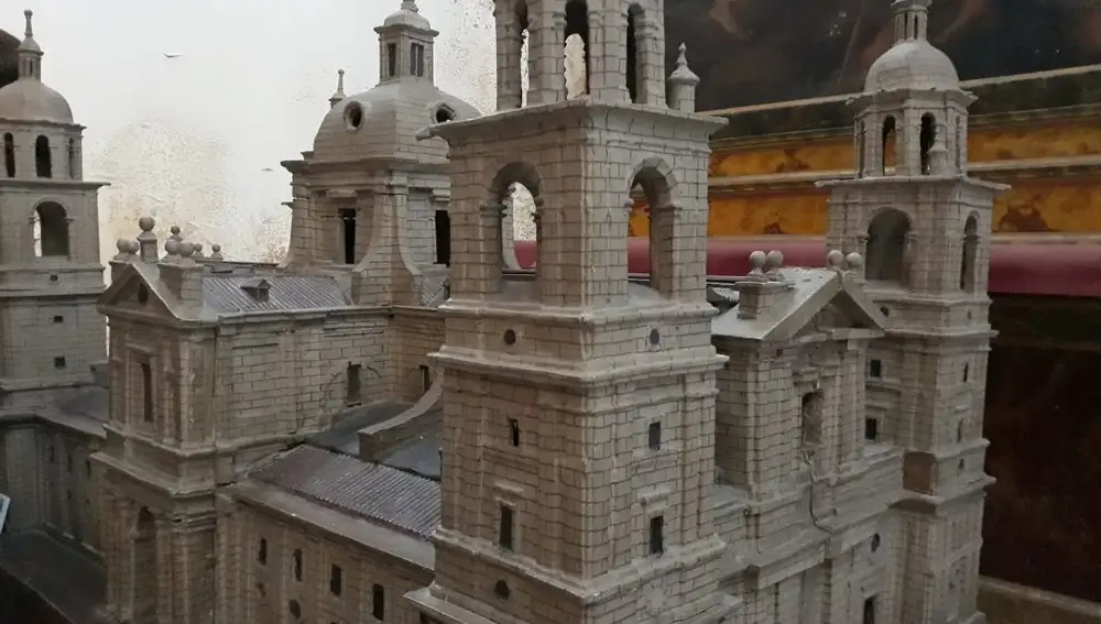 Maqueta sobre la idea original de la catedral de Valladolid