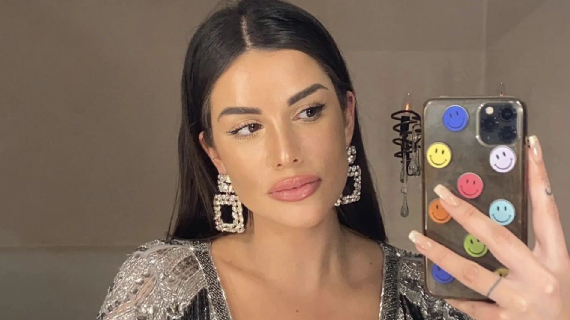 Conoce la base de maquillaje de larga duración que mejora las facciones por menos de 30 euros Conoce la base de maquillaje de larga duración que mejora las facciones por menos de 30 euros
