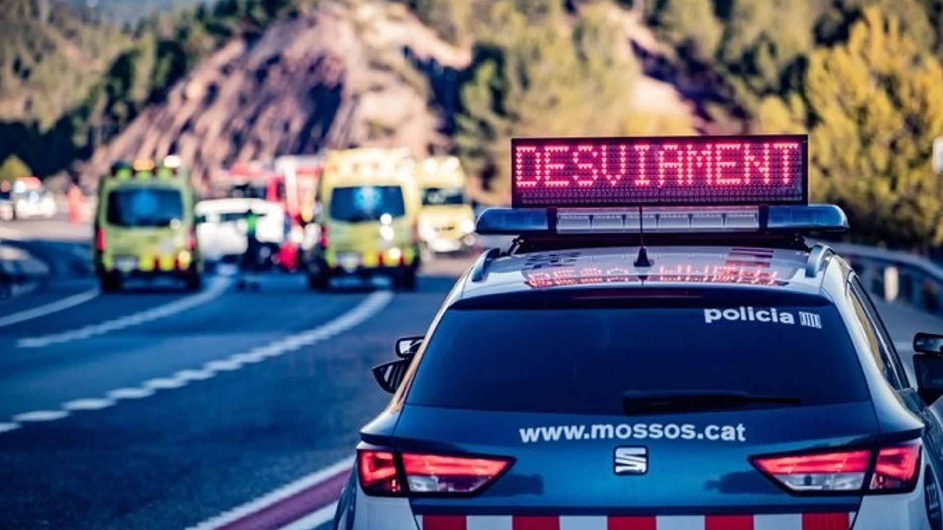 Un coche patrulla de Mossos, en un accidente de tráfico