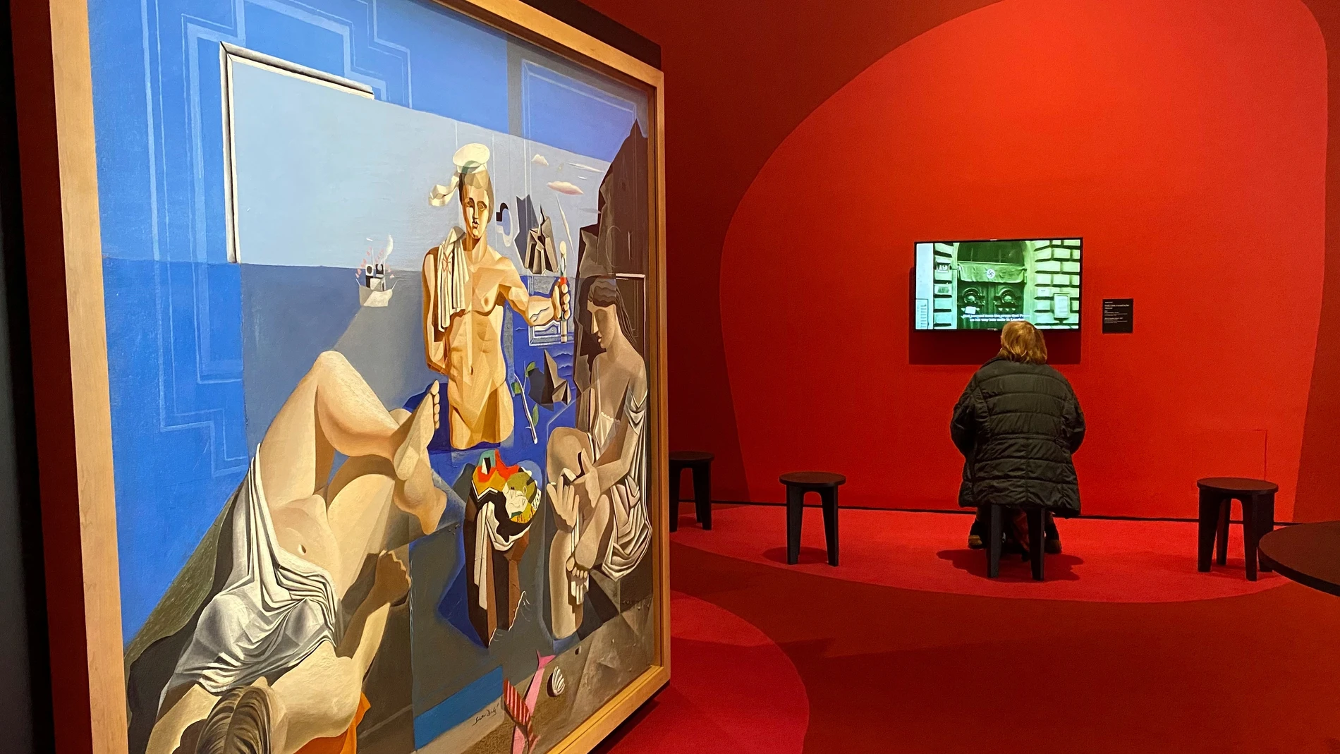 GRAF6974. VIENA (AUSTRIA), 27/01/2022.- La obra de Dalí "Acaemia neocubista" forma parte de la exposición "Dali-Freud: una obsesión" inaugurada en Viena. EFE/Marina Sera