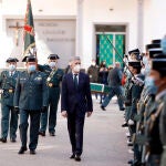 El ministro del Interior, Fernando Grande-Marlaska (c), asiste a la toma de posesión del coronel Roberto Blanes como nuevo jefe de la Comandancia de la Guardia Civil de Málaga. Álex Zea / Europa Press
