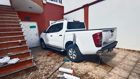 Fotografía del estacionamiento donde fue asesinado el periodista Roberto Toledo, hoy en Zitácuaro estado de Michoacán (México).