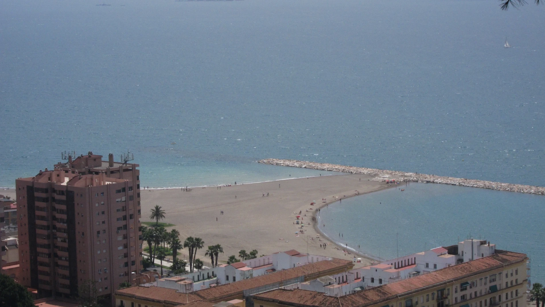 Imagen de archivo de la Playa de la Malagueta