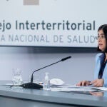 La ministra de Sanidad, Carolina Darias, en la rueda de prensa posterior a la reunión del Consejo Interterritorial del SNS