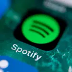  Spotify retira los capítulos más polémicos de Joe Rogan y pide disculpas