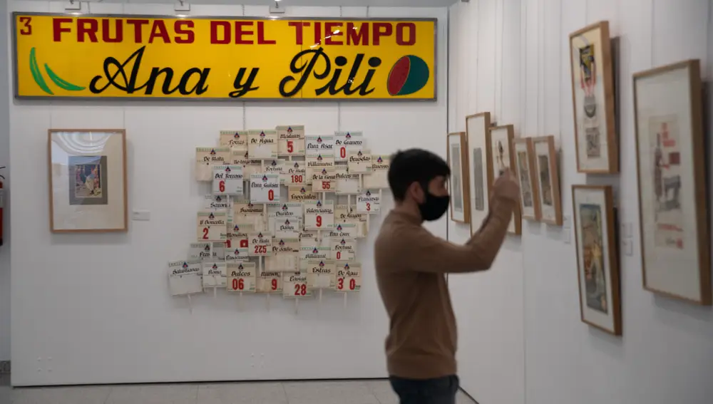 Exposición: Mujeres, protagonistas del mensaje publicitario. La exposición está instalada en la Casa de la Cultura de Torrejón de Ardoz