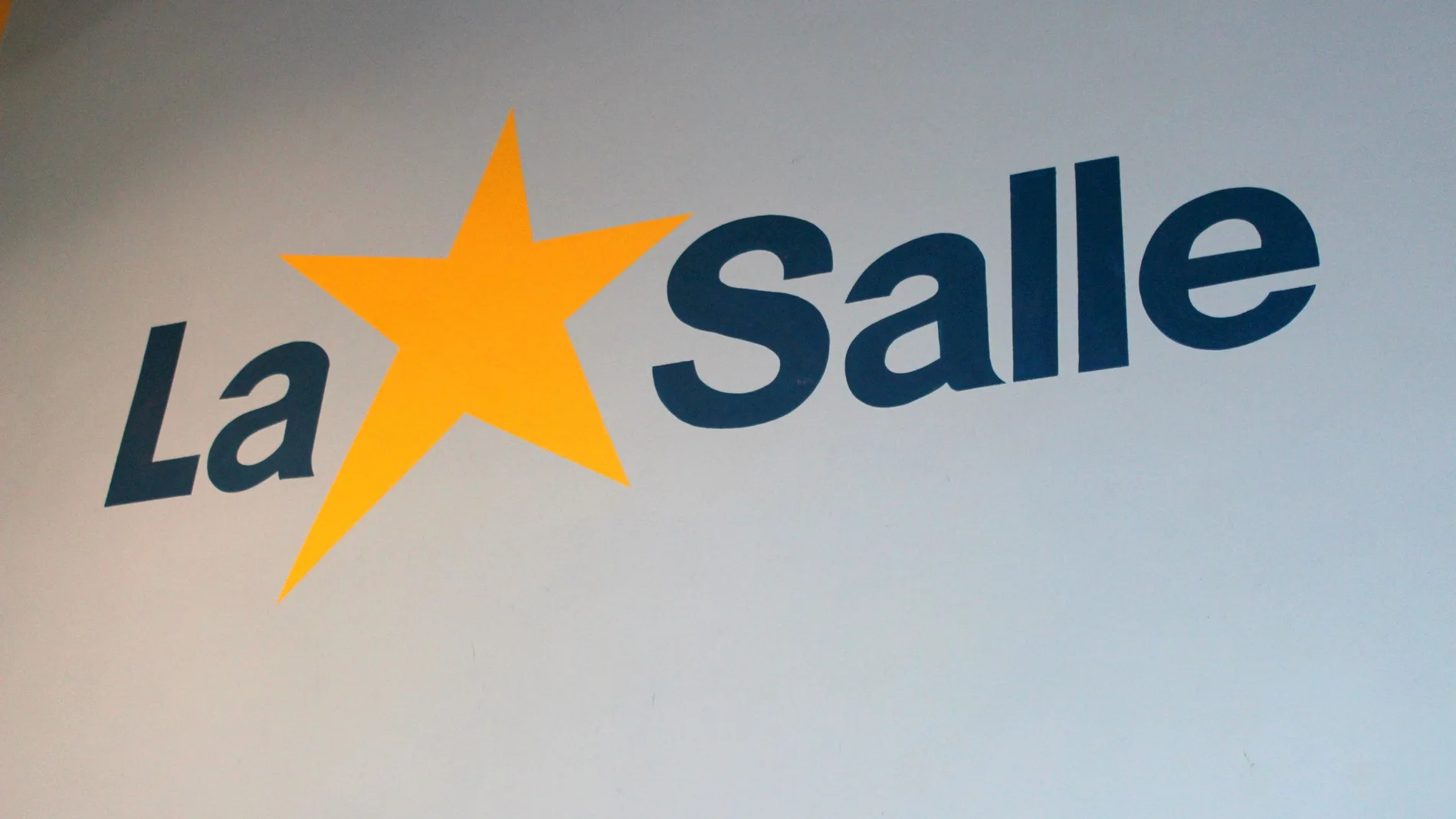 Logotipo de La Salle