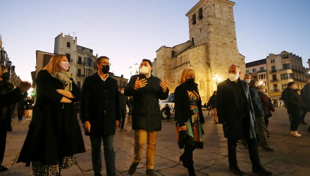 El candidato del Partido Popular a la Presidencia de la Junta, Alfonso Fernández Mañueco, participa en un acto público en Zamora junto al presidente de la Xunta, Alberto Núñez Feijoo