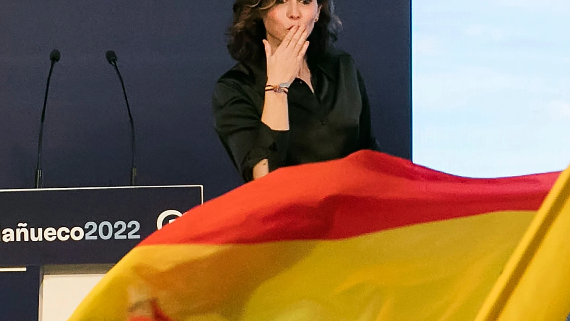 Isabel Díaz Ayuso en un acto de campaña en Burgos