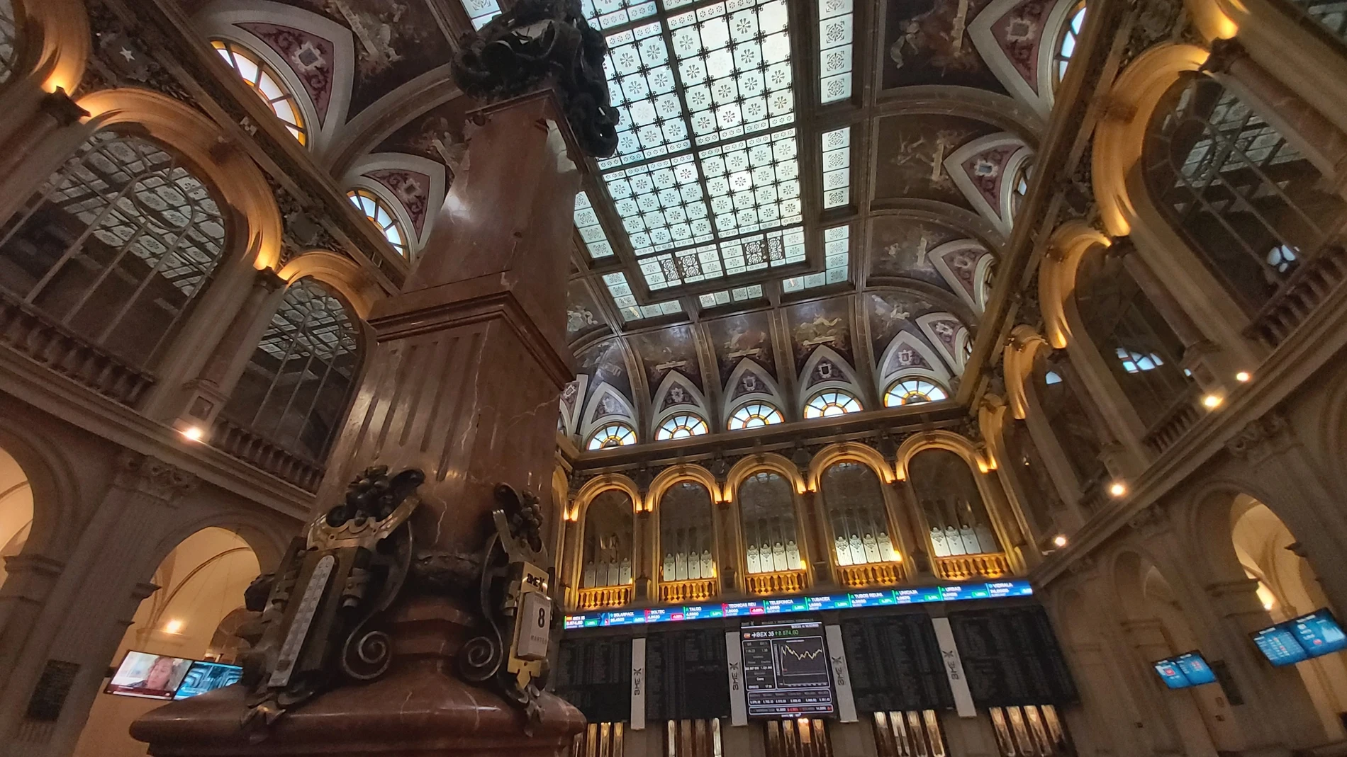 Vista del interior de la Bolsa de Madrid