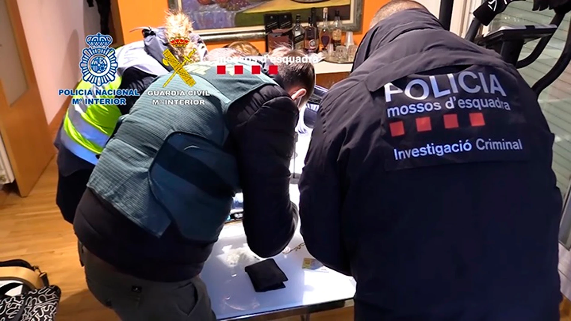 Desmantelado un grupo criminal que robaba en domicilios en diferentes puntos del territorio nacional. GUARDIA CIVIL