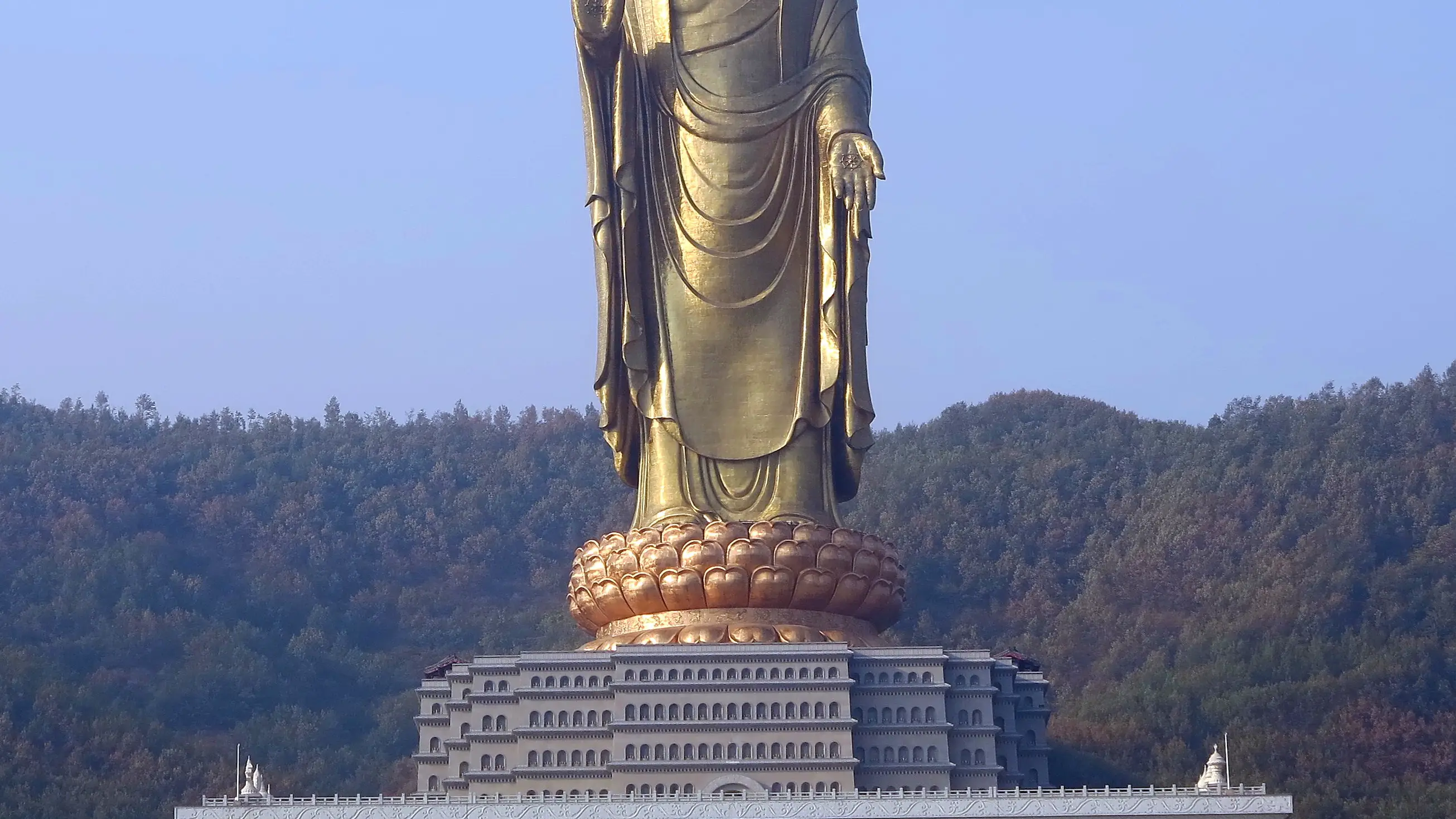 Buda del Templo de Primavera