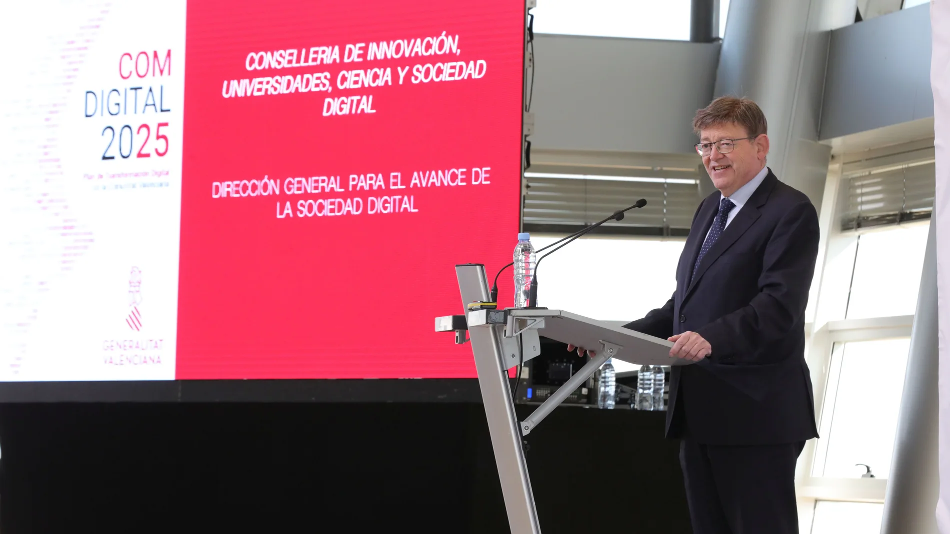 El presidente de la Generalitat valenciana, Ximo Puig, hoy en Alicante