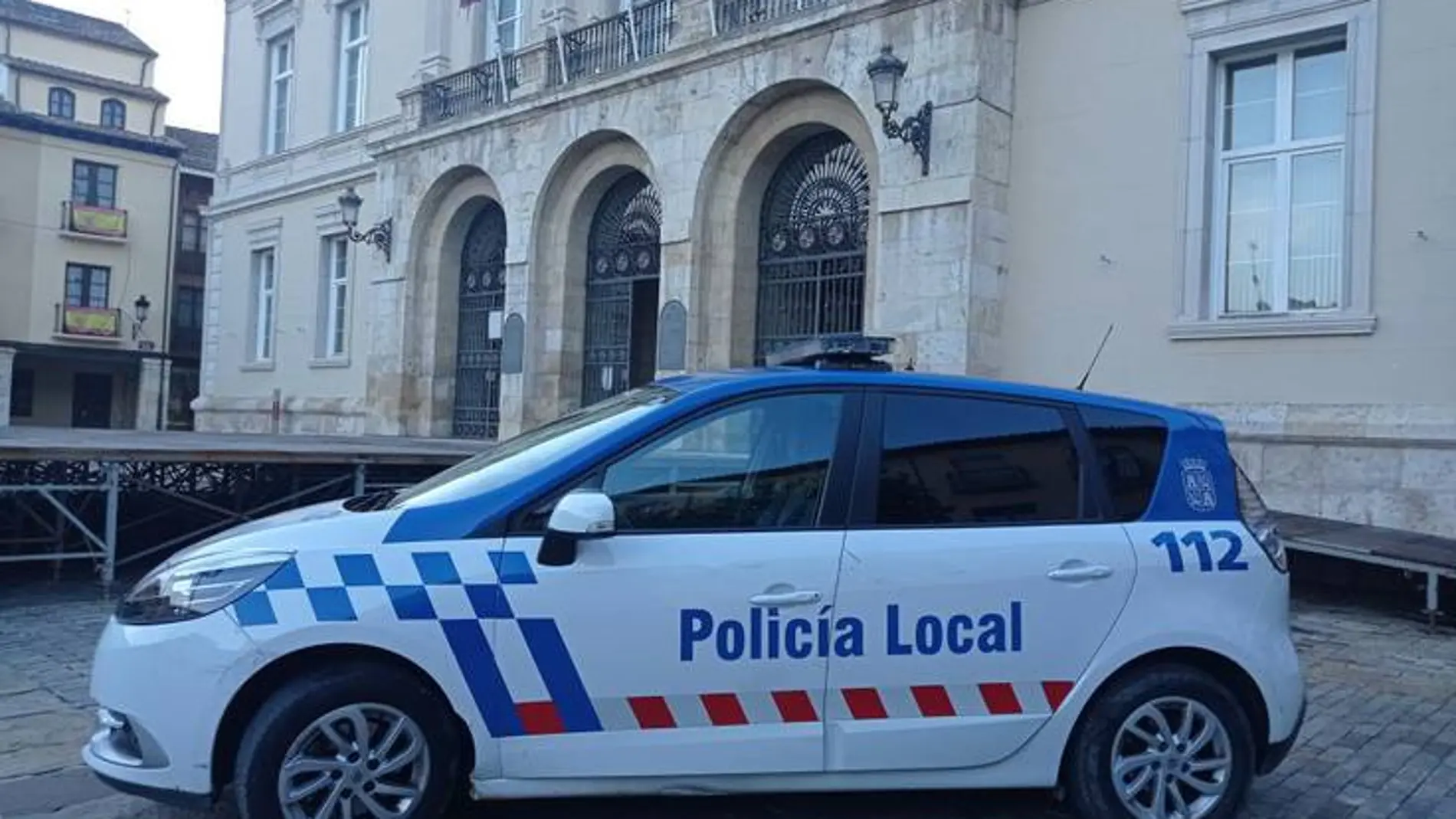 Coche patrulla de la policía local de Palencia