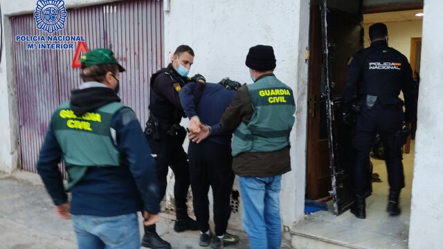 Desmantelada una organización criminal especializada en alunizajes tras cometer al menos 94 hechos delictivos en cuatro meses